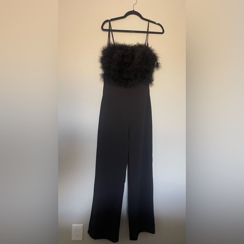 Chic Black Feathered Top jumpsuit